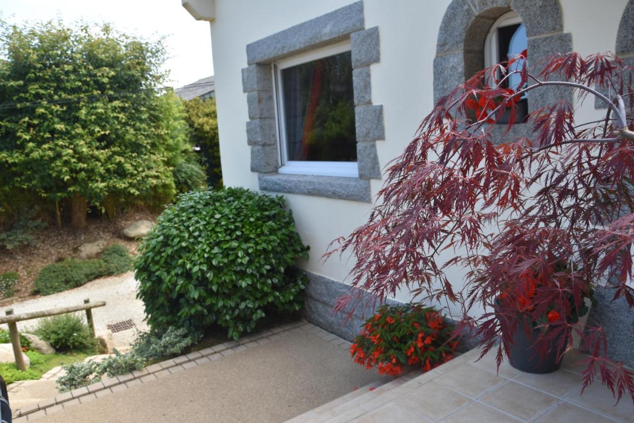 Chambres De Kertanguy Mespaul Exterior photo